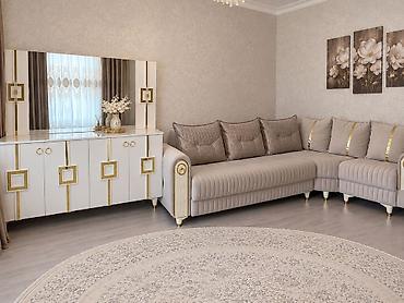 Divan 450 Azn, kamod 200 Azn satılır. 🔸Kamod uzunu 2m, en 50