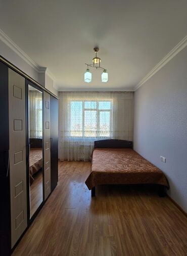 türkanda ev: Abseron Genclerde yerlesir ev. Istyen tes desin ev qalmir