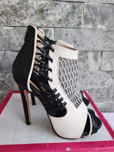 Sandale: Sandale, 37 — 3