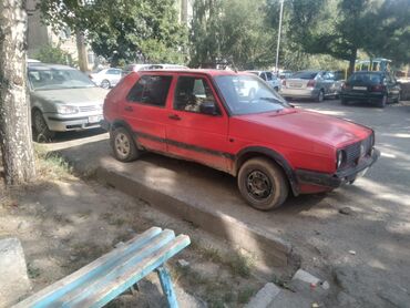 купить запчасти на опель вектра б: Предлагается красный хэтчбек Volkswagen Golf II. Автомобиль отличается