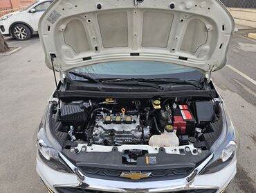 Chevrolet: Chevrolet Spark: 2020 г., 1 л, Вариатор, Бензин, Хэтчбэк — 10