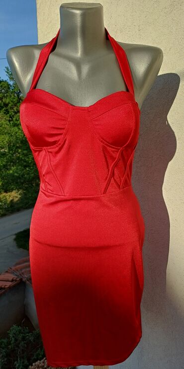 new yorker body amisu: M (EU 38), S (EU 36), color - Red, Cocktail, With the straps