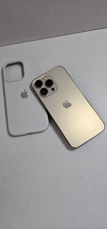 Apple iPhone: IPhone 13 Pro, Б/у, 128 ГБ, Золотой, Защитное стекло, Чехол, 89 %