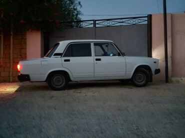 VAZ (LADA): VAZ (LADA) 2107: 1.6 l | 2006 il 98000 km Sedan — 3