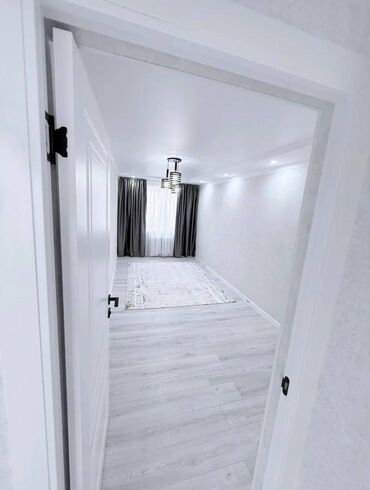 снять квартиру без риэлтора: 3 комнаты, 58 м², 104 серия, 1 этаж, Евроремонт
