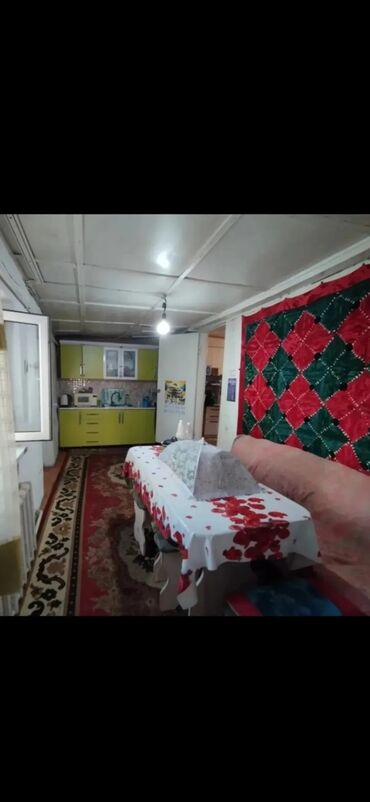 сдаю квартиру г бишкек: 66 м², 3 комнаты, Парковка, Сарай, Забор, огорожен