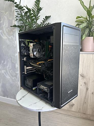 e3 1230v3: Компьютер, ядер - 6, ОЗУ 16 ГБ, Для несложных задач, Б/у, Intel Core i5, AMD Radeon RX 5600 XT, HDD + SSD — 1