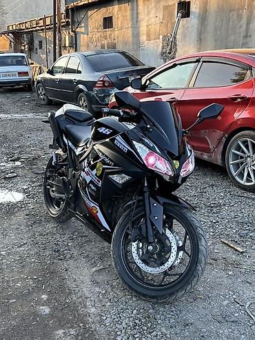 cross motosiklet: Kawasaki 2023 il, 1080 km — 3