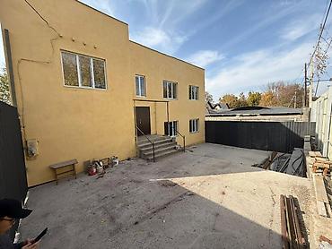 Долгосрочная аренда домов: Сдаю дом со двором Суворова 58 Район старый автовокзал Можно под — 2