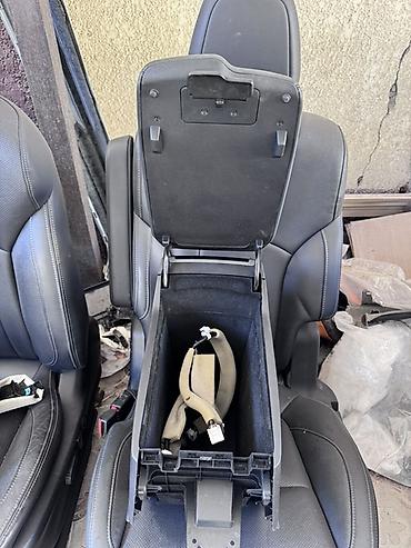 сидение субару: Комплект сидений, Кожа, Subaru Новый, Оригинал — 9