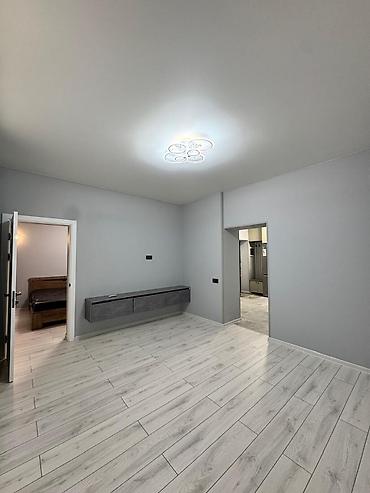 flat osh: Продается современная 2‑комнатная квартира с новым интерьером и — 4