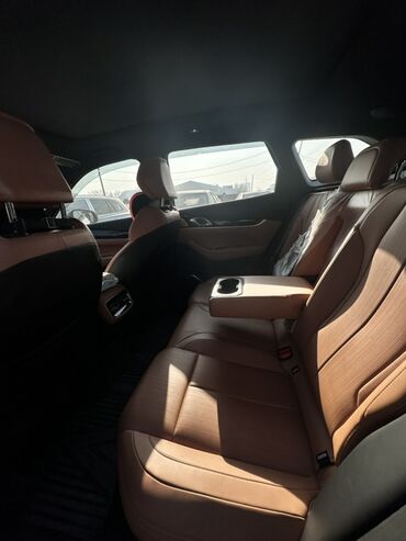 Geely: Geely Atlas Pro: 2024 г., 1.5 л, Робот, Бензин, Кроссовер — 11