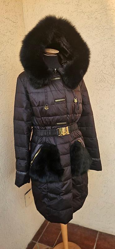 fsbn jacket: Perjana zimska jakna s prirodnim krznom Krzno se skida. Velicina L — 3