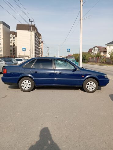 пасат в5: Volkswagen Passat: 1996 г., 1.8 л, Механика, Бензин, Седан