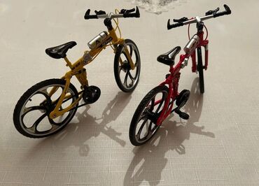 Velosiped aksesuarları: Velosiped aksesuarı satılır.Təzədir.Çeşidlər var.Real alıcılar əlaqə — 9