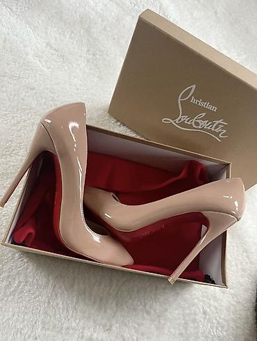 stephane christian: Туфли, 35.5, 35, Christian Louboutin, Новый, цвет - Бежевый, Платная доставка, Самовывоз — 2