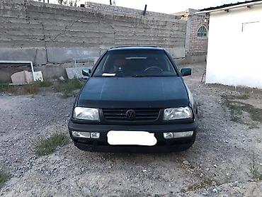 Volkswagen: Volkswagen Vento: 1996 г., 1.8 л, Механика, Бензин, Седан — 3