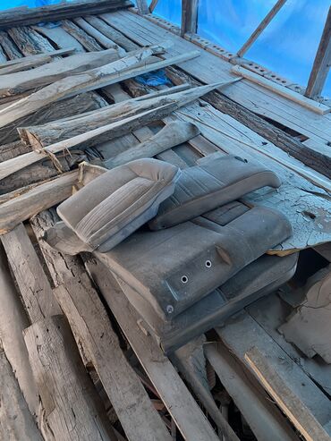 Другие автозапчасти: Продаю запчасти Мазда 626 Так же в наличии: электрика, задний — 7