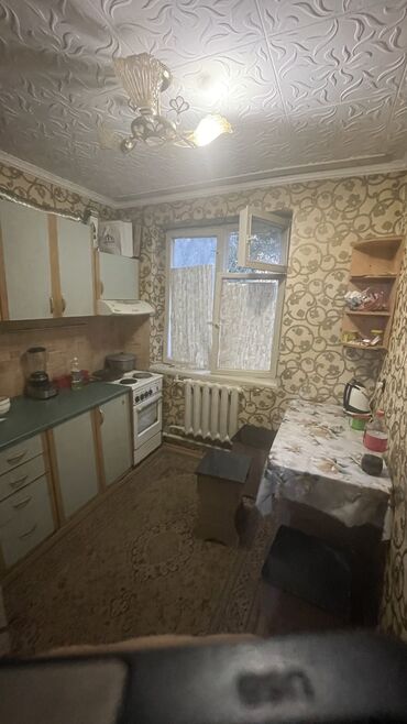сдаю дом в новопокровке: 1 комната, 29 м², Хрущевка, 1 этаж, Старый ремонт