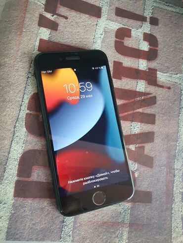 Apple iPhone: IPhone 7, Б/у, 32 ГБ, Черный, Защитное стекло, 74 %