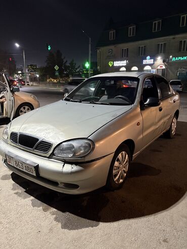 tayota runx: Daewoo Lanos: 2006 г., 1.5 л, Механика, Бензин, Седан
