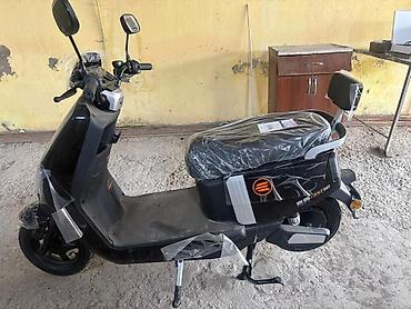 electric moped: Elektrik skuter – şəhərdaxili rahat gediş üçün kompakt və səmərəli — 2
