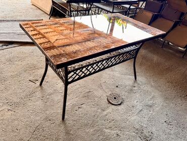 продам стол кухонный: Садовый стол Ротанг