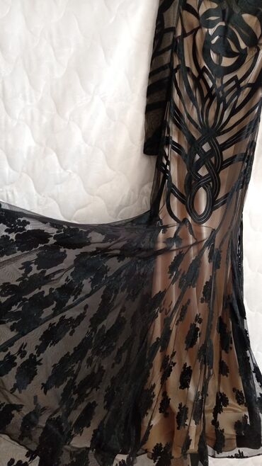 Ziyafət donları: Ziyafət və toy geyimləri. Baha alınıb — 1