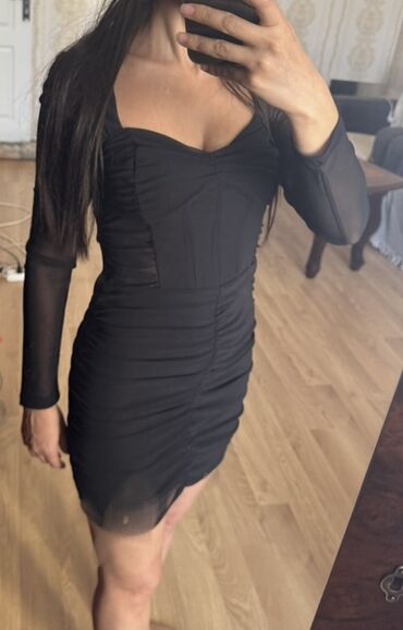 Шубы: Qara mini don – mesh detallar və büzgülü dizayn - Rəng: qara -
