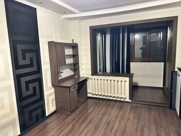 на длительный срок квартира: 1 комната, Риэлтор, Без подселения, С мебелью полностью
