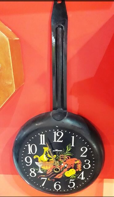 часы мибент: Оригинальные кухонные часы в виде сковородки. Пользовались пару