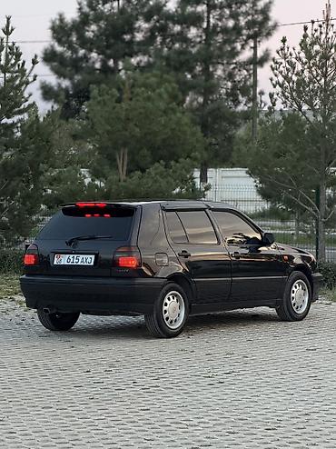 devo matiz: Volkswagen Golf: 1993 г., 1.8 л, Механика, Бензин, Хэтчбэк — 5