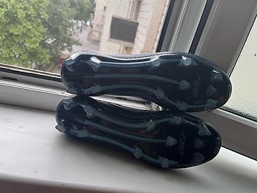 Butslar: Butslar Adidas, Ölçü: 42, Yeni — 4