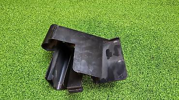 Другие автозапчасти: Крепление подкатников е53 Год 2003 В отличном состоянии, очень — 7