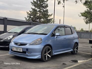 диски на опель зафира а: Honda Fit: 2002 г., 1.5 л, Вариатор, Бензин, Хэтчбэк
