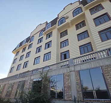 Продажа коммерческой недвижимости: Продаются коммерческие помещения в современном многоэтажном комплексе — 1