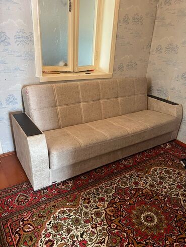 Divanlar: Divan, İşlənmiş, Açılan, Bazalı, Çatdırılma yoxdur lalafo.az -da Divanlar: Divan, İşlənmiş, Açılan, Bazalı, Çatdırılma yoxdur