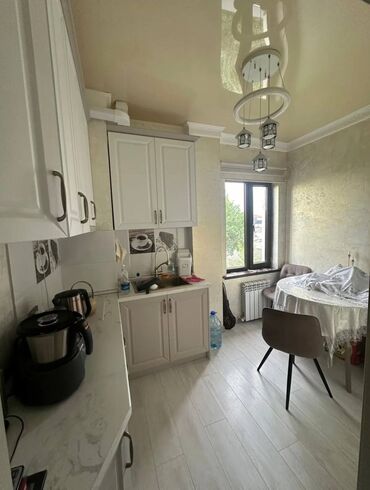 Продажа квартир: 1 комната, 31 м², Индивидуалка, 2 этаж, Евроремонт