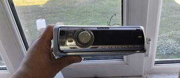 продам автомобильный холодильник: Магнитола, Б/у, Pioneer, CD, Таиланд, Самовывоз