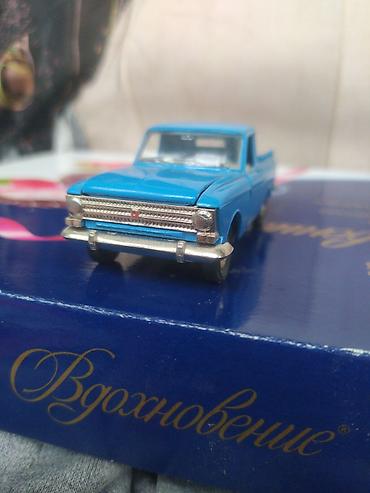 Модели автомобилей: Несколько моделей 1/43 — 7