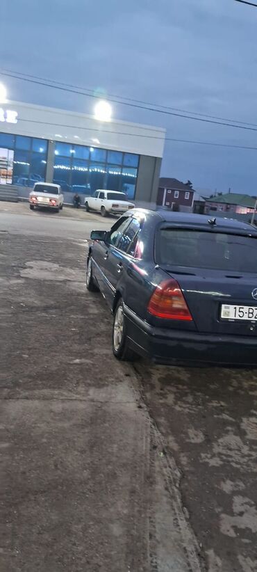 Mercedes-Benz: Mercedes-Benz C 180: 1.8 l | 1994 il Sedan — 11