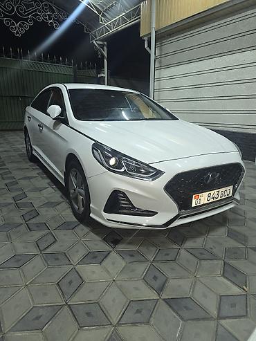 Продажа авто: Hyundai Sonata: 2022 г., 2 л, Автомат, Газ, Седан — 2