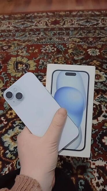 ноутбук 4 ядер: IPhone 15, Б/у, 256 ГБ, Белый, Коробка, 95 %