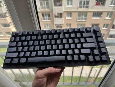 Klaviaturalar: Ajazz AK820 black switch mexaniki klavyatura. Səssiz və rahat