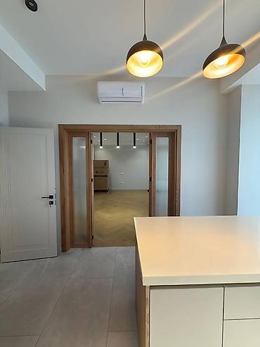 Mənzillər: 3 otaqlı, Yeni tikili, 134 kv. m — 9