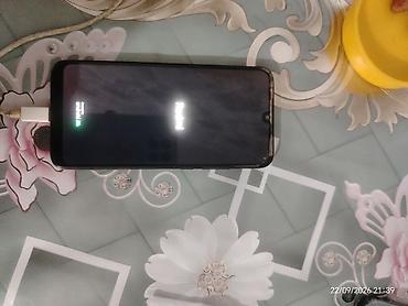 Mobil telefonlar: Redmi 7 işlək vəziyyətdədir hal hazırda işləyir ekranda çatlar var — 1