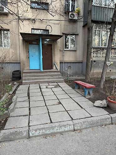 Продажа квартир: 3 комнаты, 62 м², 105 серия, 1 этаж, Косметический ремонт — 13