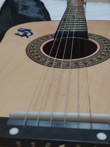 Gitaralar: Akustik gitara, 6 sim, Yeni, Pulsuz çatdırılma