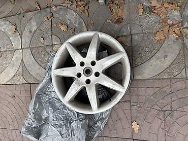Литые диск R17, 7.5J - Размер: 7.5J x 17, профиль обода H2 -