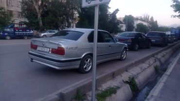 рулевой рейка на матиз: BMW 5 series: 1992 г., 2 л, Механика, Бензин, Седан